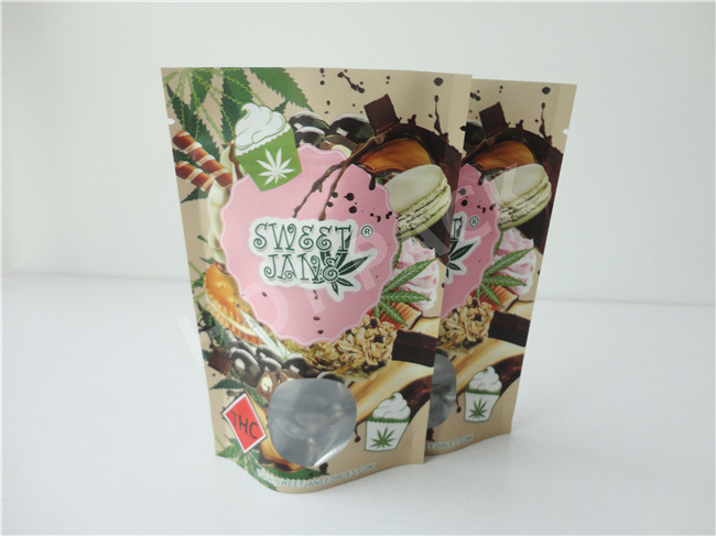 Moisture Proof Kraft Stand Up Pouches For Snack Food Packaging White Printed