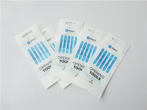 Side Gusseted Colorful Plastic Stand Up Pouches With Clear Window Heat Sealed