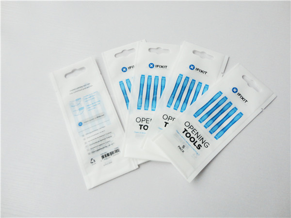 Side Gusseted Colorful Plastic Stand Up Pouches With Clear Window Heat Sealed