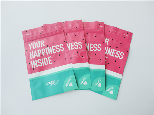 Food Grade Ziplock Plastic Stand Up Pouches For Coconut / Nuts Resealable