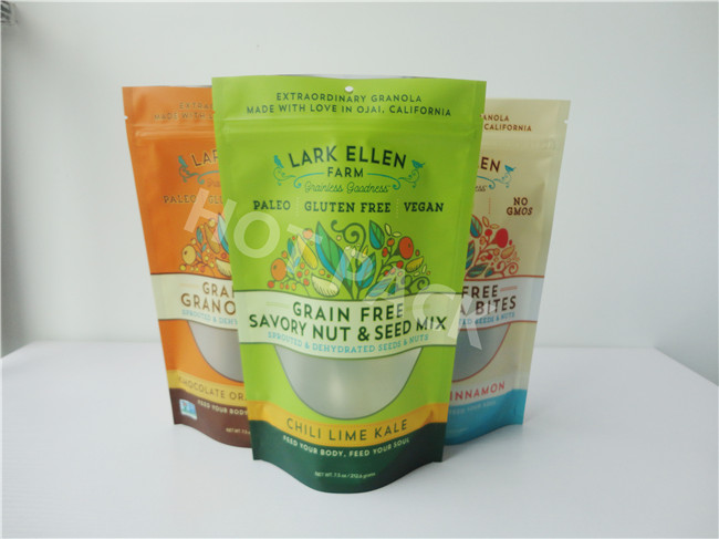 Eco - Friendly Plastic Food Packaging Pouches With Vavle Good Tenacity